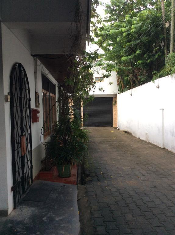 The City Hideout Rajagiriya Exterior photo